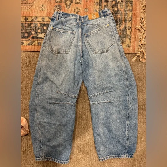 Free People barrel jeans size 27 - Picture 3 of 3